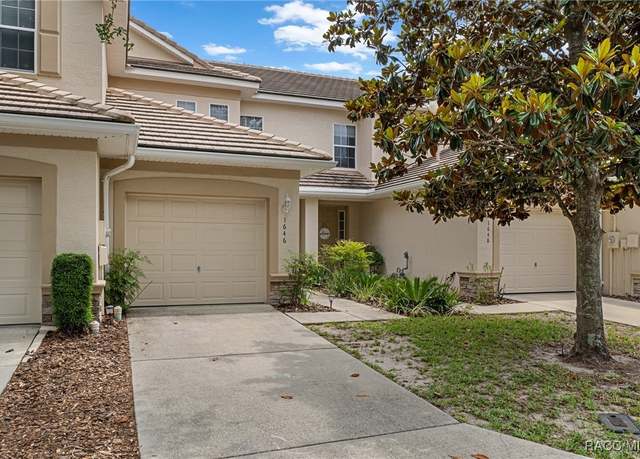 Property at 1646 W Spring Meadow Loop, Lecanto, FL 34461, 2 beds, 2.5 baths