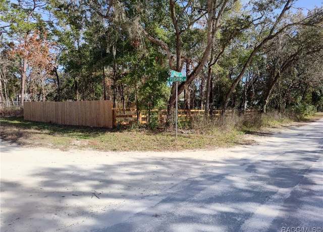 Property at 6642 W Pershing Dr, Homosassa, FL 34448