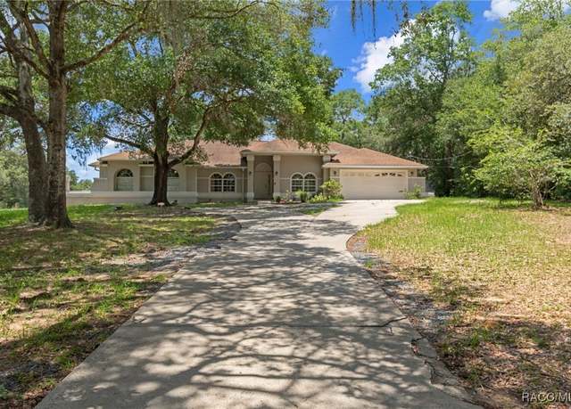 Property at 3042 N Eisenhower Ave, Hernando, FL 34442, 5 beds, 2.5 baths