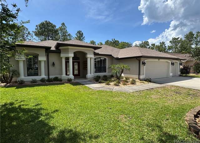 Property at 14 Plumbago Ct, Homosassa, FL 34446, 3 beds, 3 baths