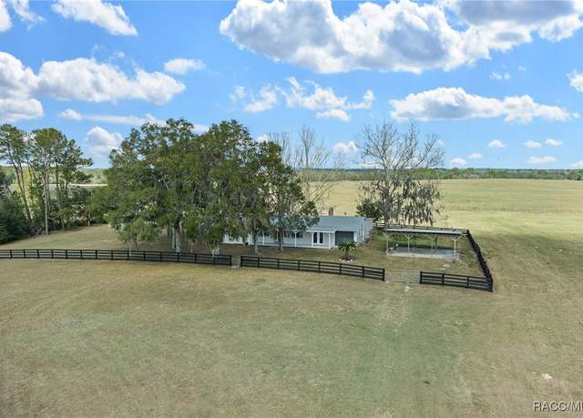 Property at 5419 E Stage Coach Trl, Floral City, FL 34436, 3 beds, 3 baths