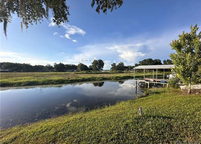 Property at 3910 N Bluewater Dr, Hernando, FL 34442, 2 beds, 2 baths