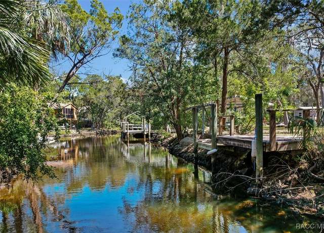 Property at 11591 W Clayton Dr, Homosassa, FL 34448, 2 beds, 1 bath