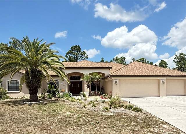 Property at 12 Grevillea Ct, Homosassa, FL 34446, 4 beds, 2 baths