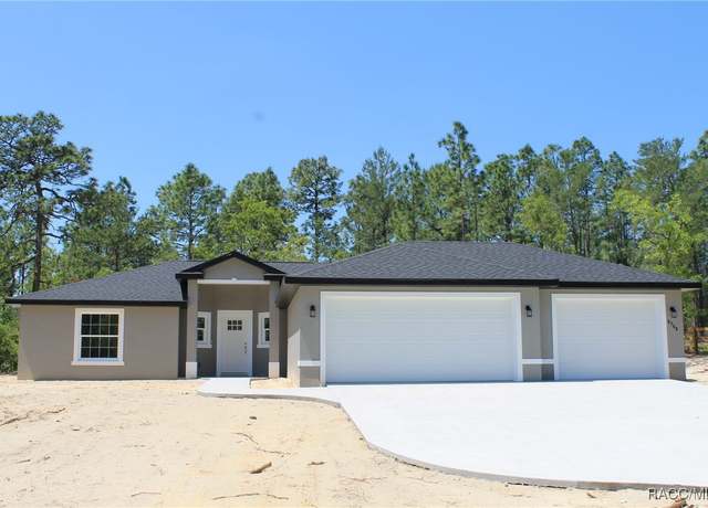 Property at 8768 N Hasting Dr, Citrus Springs, FL 34433, 3 beds, 2 baths
