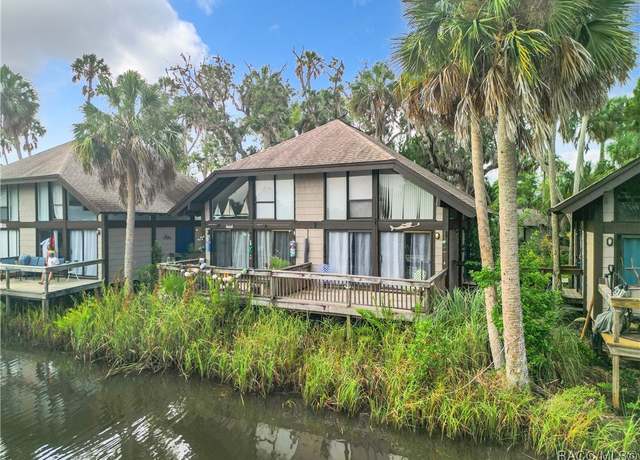 Property at 2695 N Seabreeze Pt, Crystal River, FL 34429, 1 bed, 1.5 baths