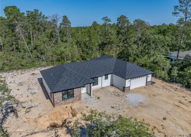 Property at 5898 N Flagstaff Ave, Beverly Hills, FL 34465, 3 beds, 2 baths