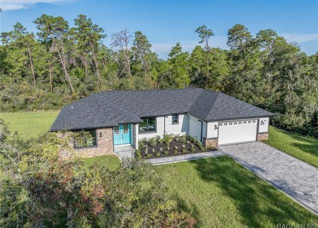 Property at 5898 N Flagstaff Ave, Beverly Hills, FL 34465, 3 beds, 2 baths