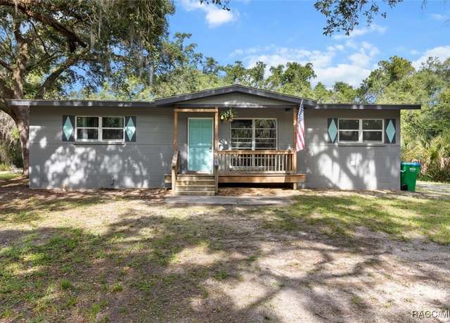 Property at 8668 N Elmtree Ave, Crystal River, FL 34428, 2 beds, 1 bath