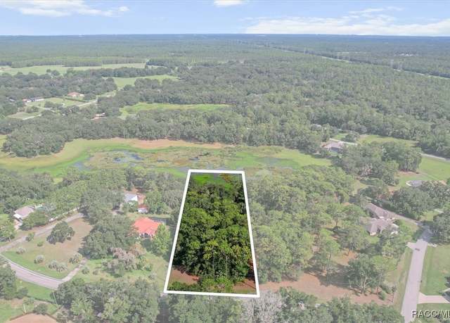 Property at 9392 W Emerald Oaks Dr, Crystal River, FL 34428
