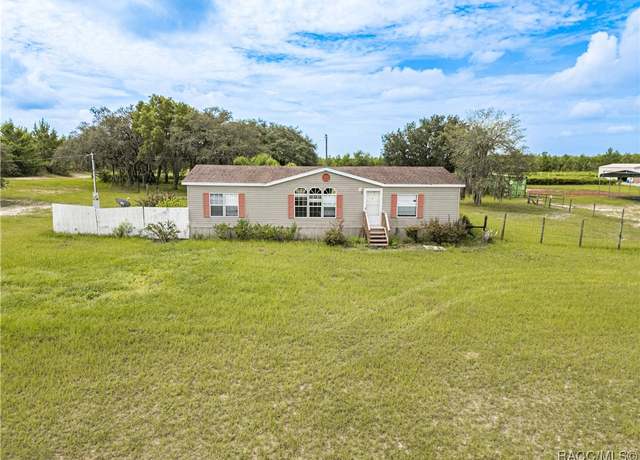 Property at 5728 W Dunklin St #21, Dunnellon, FL 34433, 3 beds, 2 baths
