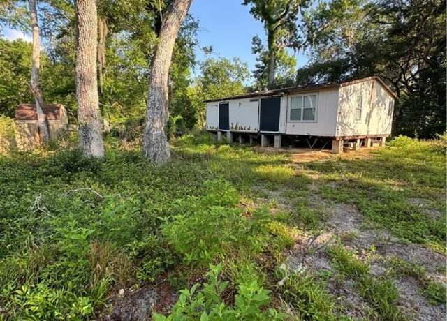 Property at 7566 S Bobcat Pt, Floral City, FL 34446, 2 beds, 2 baths