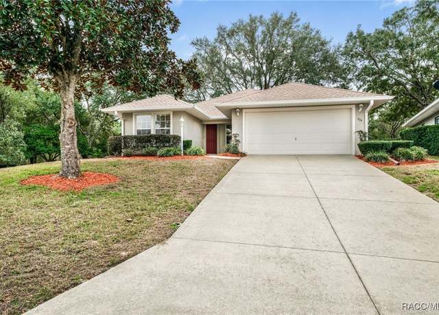 Property at 526 W Raymond Path, Beverly Hills, FL 34465, 2 beds, 2 baths