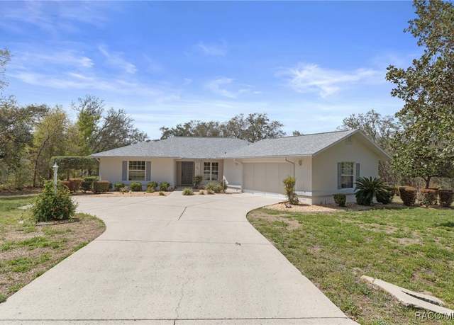 Property at 1457 E Saint James Loop, Inverness, FL 34453, 3 beds, 2 baths