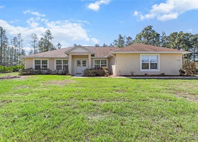 Property at 5886 W Pawnee Dr, Beverly Hills, FL 34465, 3 beds, 2 baths
