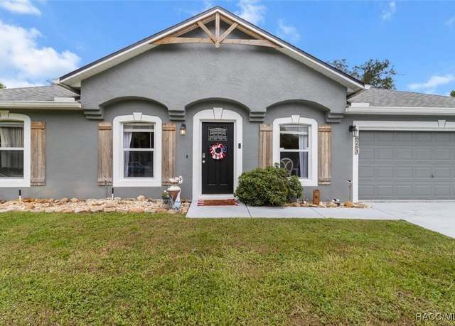 Property at 8263 N Triana Dr, Citrus Springs, FL 34434, 4 beds, 2 baths