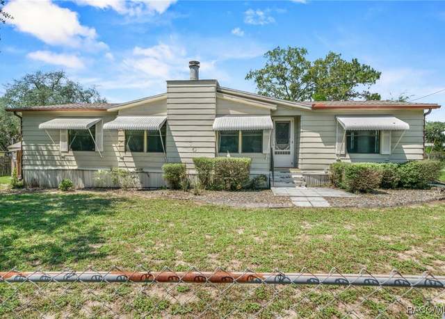Property at 270 S Honey Bear Way, Lecanto, FL 34461, 3 beds, 2 baths