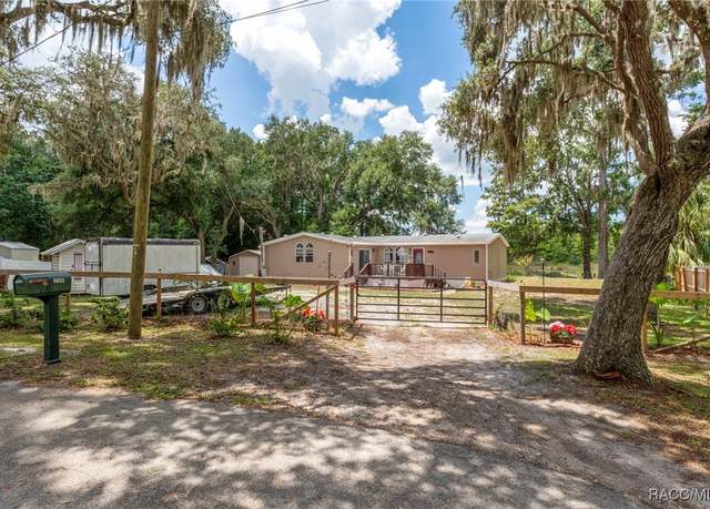 Property at 5822 N Tsala Apopka Dr, Hernando, FL 34442, 5 beds, 3 baths