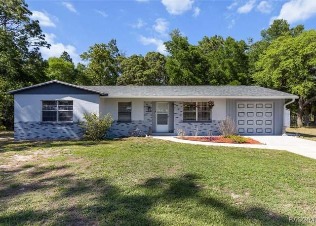 Property at 9861 W Pinespring Ct, Crystal River, FL 34428, 3 beds, 2 baths