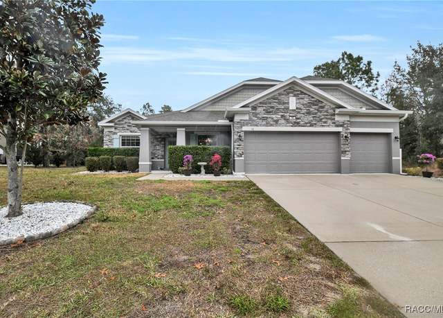 Property at 16 Glenridge Cir, Homosassa, FL 34446, 4 beds, 3 baths