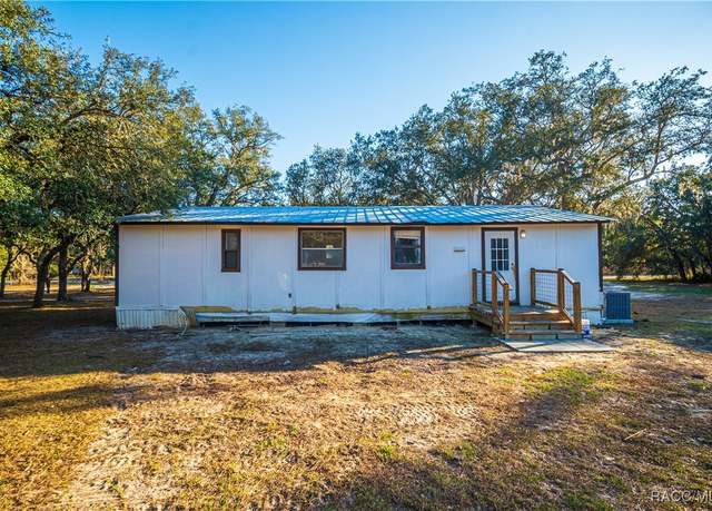 Property at 1375 W High Acres St, Lecanto, FL 34461, 3 beds, 2 baths