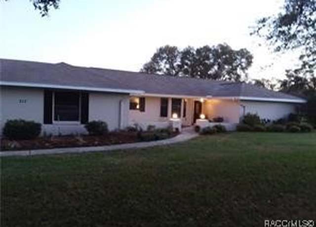 Property at 317 E Dakota Ct, Hernando, FL 34442, 3 beds, 2 baths