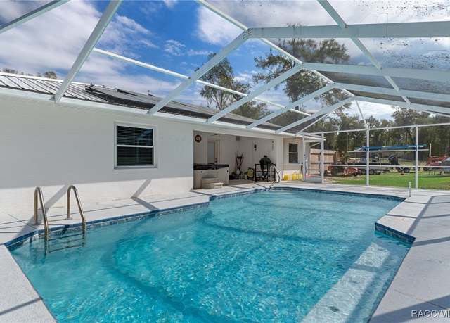 Property at 943 Maple Ave, Inverness, FL 34452, 3 beds, 2 baths