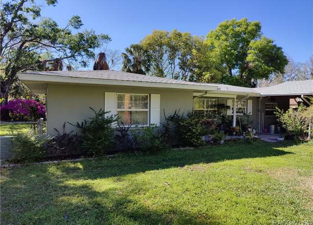 Property at 7750 S Shore Acres Pt, Floral City, FL 34436, 3 beds, 3 baths
