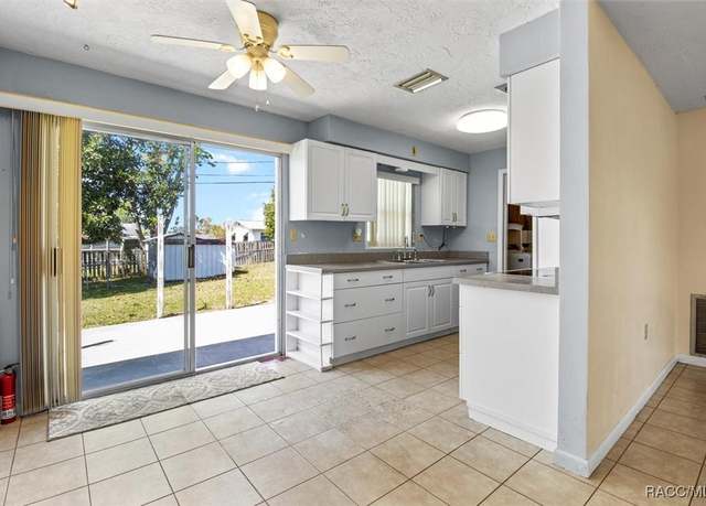 Property at 230 S Jackson St, Beverly Hills, FL 34465, 2 beds, 1 bath