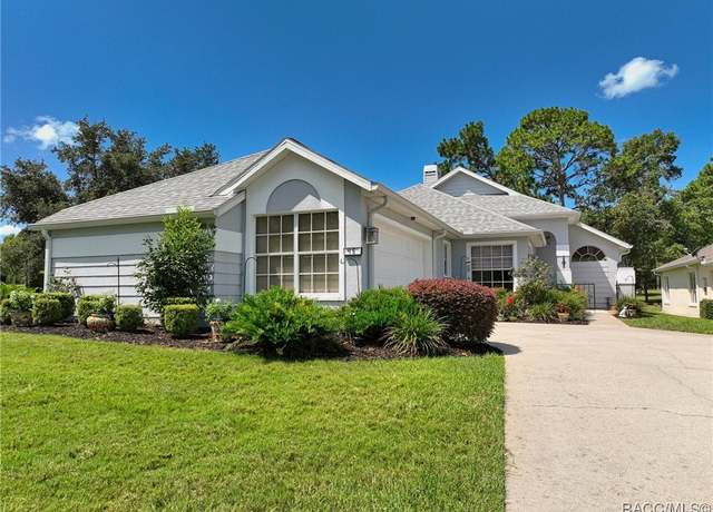 Property at 46 Byrsonima Loop W, Homosassa, FL 34446, 3 beds, 2 baths
