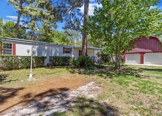 Property at 4801 S Chronaberry Pt, Homosassa, FL 34446, 3 beds, 2 baths