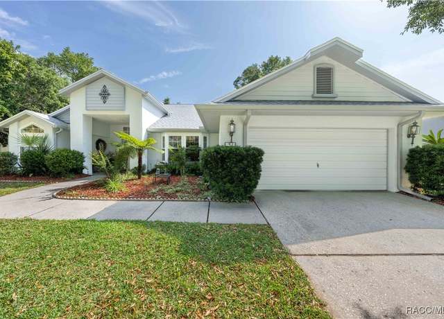 Property at 41 Pine Dr, Homosassa, FL 34446, 3 beds, 3 baths