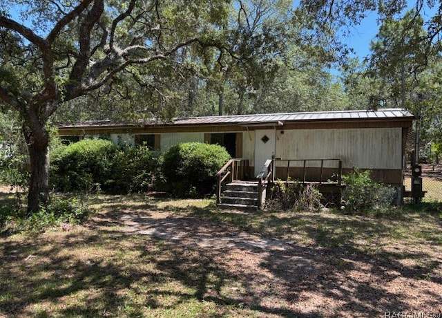 Property at 5096 W Starburst Ln, Homosassa, FL 34446, 2 beds, 2 baths