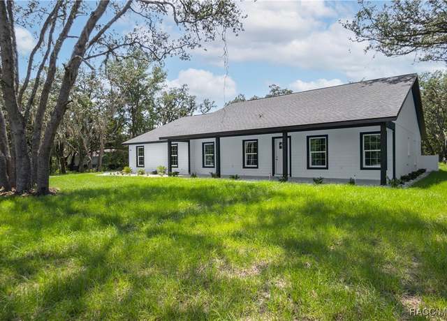 Property at 530 N Highview Ave, Hernando, FL 34442, 3 beds, 2 baths