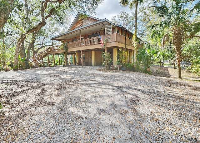 Property at 6618 S Beagle Dr, Homosassa, FL 34448, 4 beds, 3 baths