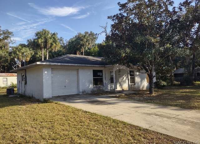 Property at 12315 N Margaret Ter, Dunnellon, FL 34434, 3 beds, 2 baths