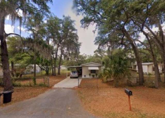Property at 6411 W Flanders Ln, Crystal River, FL 34429, 1 bed, 1.5 baths