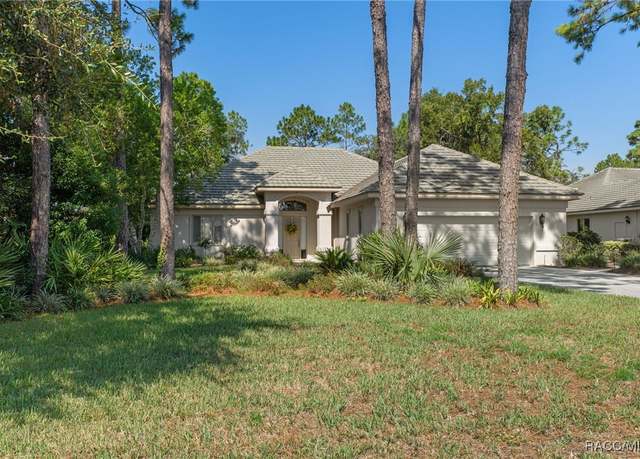 Property at 3824 N Baltusrol Path, Lecanto, FL 34461, 3 beds, 2 baths
