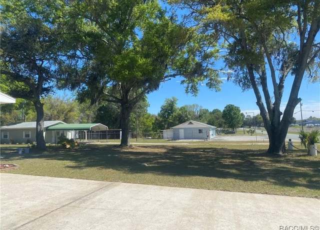Property at 6873 W Rich St, Crystal River, FL 34428, 5 beds, 4 baths