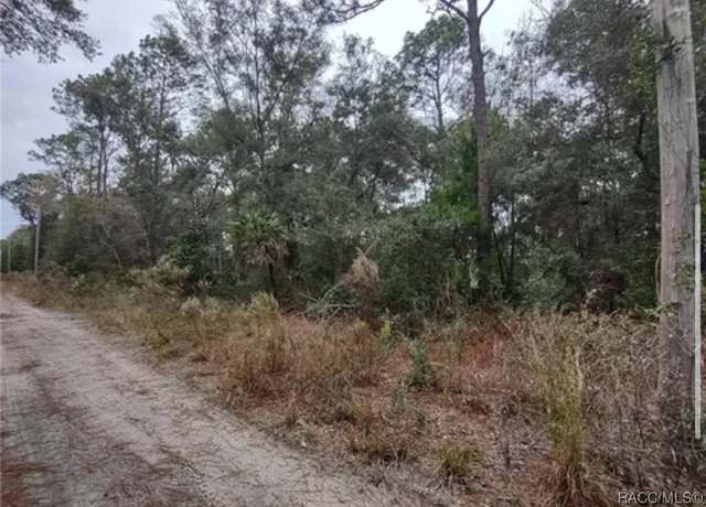 Property at 9785 W Watermelon Ln, Crystal River, FL 34428
