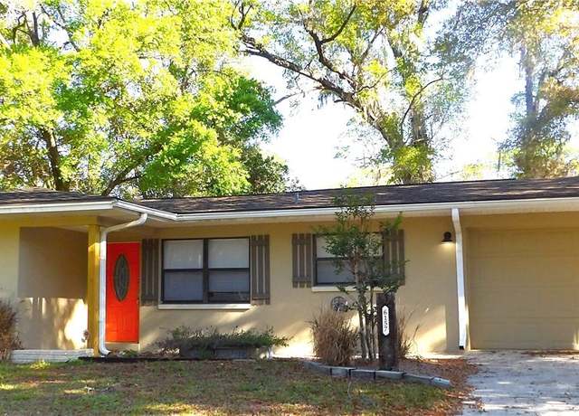 Property at 6157 E Glencoe St, Inverness, FL 34452, 2 beds, 1.5 baths