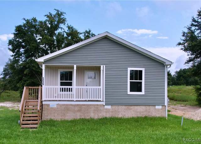 Property at 2303 E Fox Crossing Ln, Inverness, FL 34453, 3 beds, 2 baths