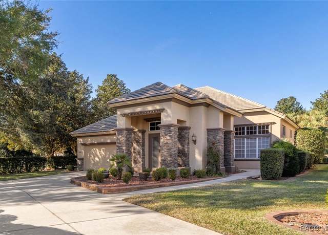 Property at 1789 N Sky Glen Path, Hernando, FL 34442, 4 beds, 3 baths