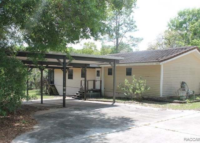 Property at 8730 Haines Ct E, Floral City, FL 34436, 3 beds, 2 baths