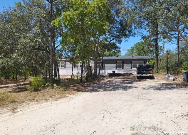 Property at 5459 W Richland Ln, Homosassa, FL 34446, 4 beds, 2 baths