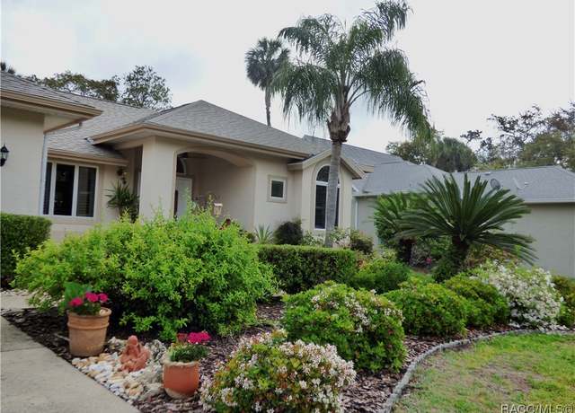Property at 11551 W Timberlane Dr, Homosassa, FL 34448, 3 beds, 3 baths