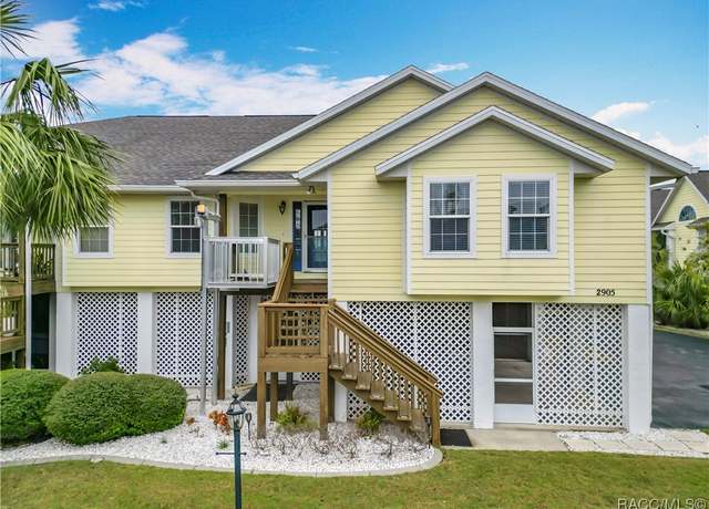 Property at 2905 N Rivers Edge Blvd, Crystal River, FL 34429, 3 beds, 2 baths