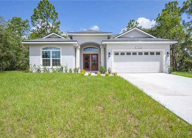 Property at 18 Woodfield Cir, Homosassa, FL 34446, 4 beds, 2.5 baths