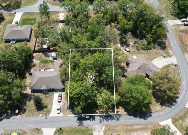 Property at 8100 N Hillview Cir, Citrus Springs, FL 34434