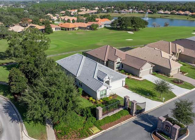 Property at 1363 W Greenmeadow Path, Hernando, FL 34442, 3 beds, 2.5 baths